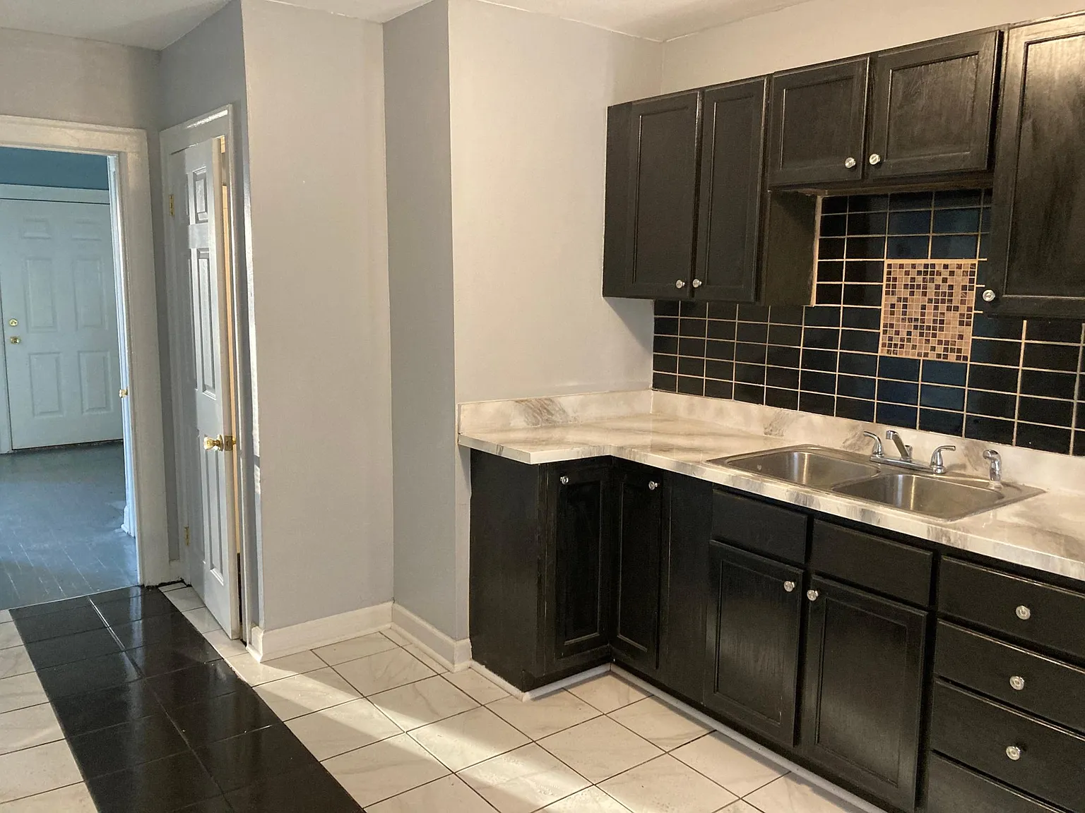 3971 High St — Photo 3