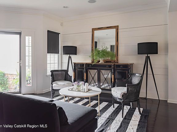5th image of 11 Pritchard Court