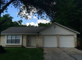 10907 Mosscrest Dr, Houston, TX 77048