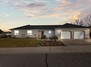 1112 Colena St, Prosser, WA 99350