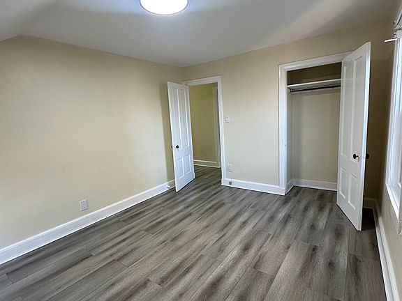 2nd image of 11-13 Eli St #11
