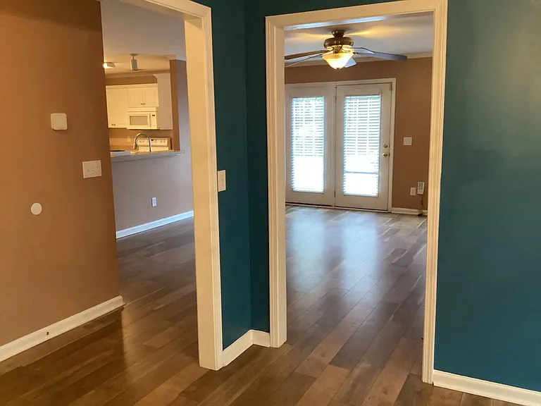 116 Rosecliff Cir — Photo 6