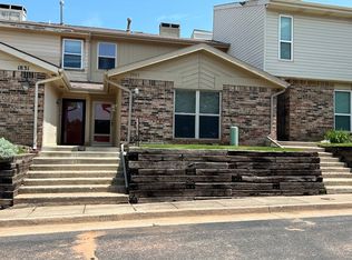 1901 Windhill Ave, Edmond, OK 73034