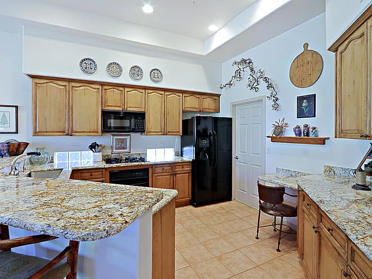 6894 E Thirsty Cactus Ln — Photo 19