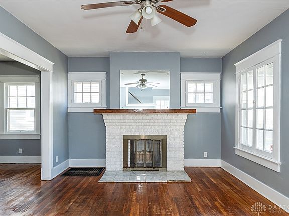 2nd image of 120 W Norman Ave