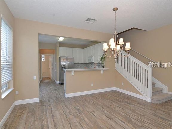 2nd image of 2411 Stockton Dr