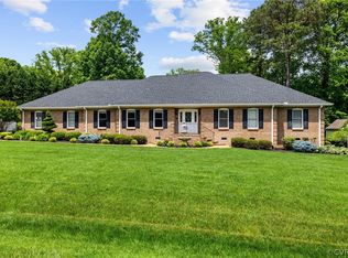 9940 Lumlay Rd, North Chesterfield, VA 23236
