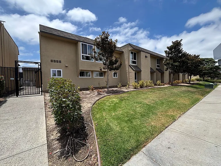 6555 Mount Ada Rd #116 — Photo 43