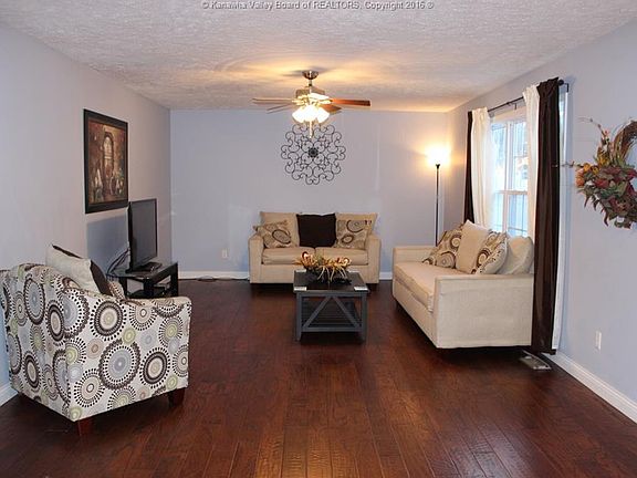 5th image of 179 Prado Dr