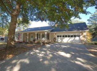 1742 Hewatt Rd SW, Lilburn, GA 30047