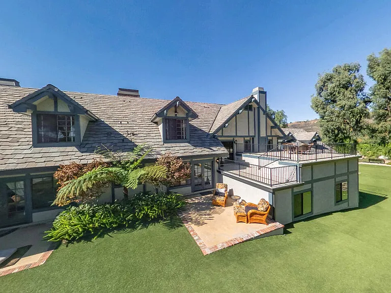 11875 Pradera Rd — Photo 33