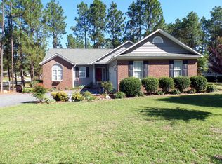 2020 Longleaf Dr W, Pinehurst, NC 28374
