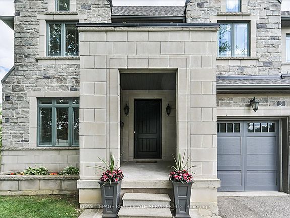 4th image of 439 Martin Grove Rd