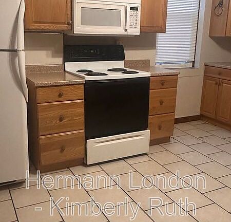 5th image of 4668-4 Rosa Ave
