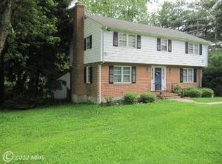 1829 Thornton Ridge Rd, Baltimore, MD 21204