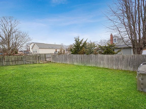 5th image of 79 A Trafalgar Dr
