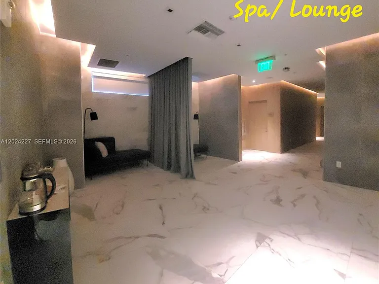 90 SW 3rd St #2208 — Photo 51