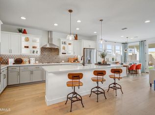 19426 W San Juan Ave, Litchfield Park, AZ 85340