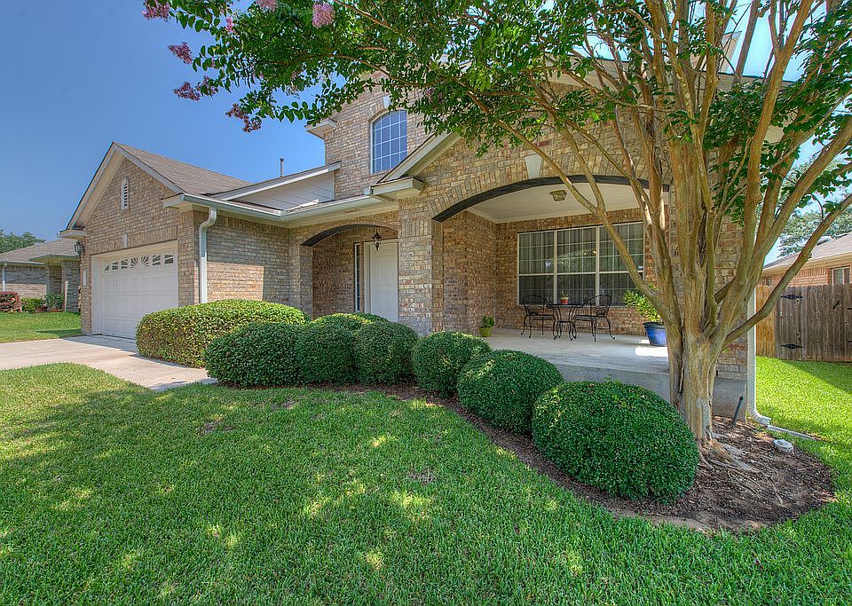 1st image of 2121 Ariella Dr