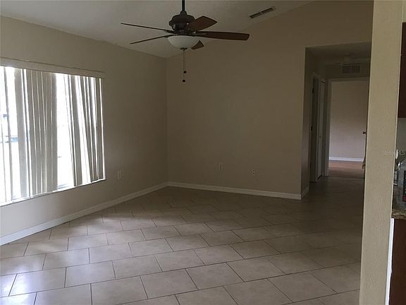 2nd image of 1751 Banyan St