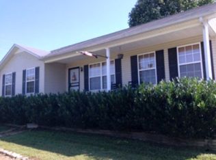 1113 Mount Carmel Church Rd, Sparta, TN 38583