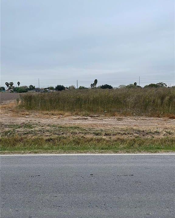 2nd image of N Gonzalez Rd