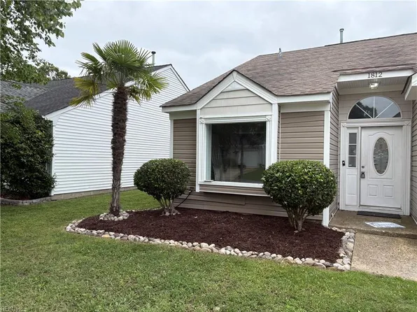 1812 Bernstein Dr, Virginia Beach, VA 23454