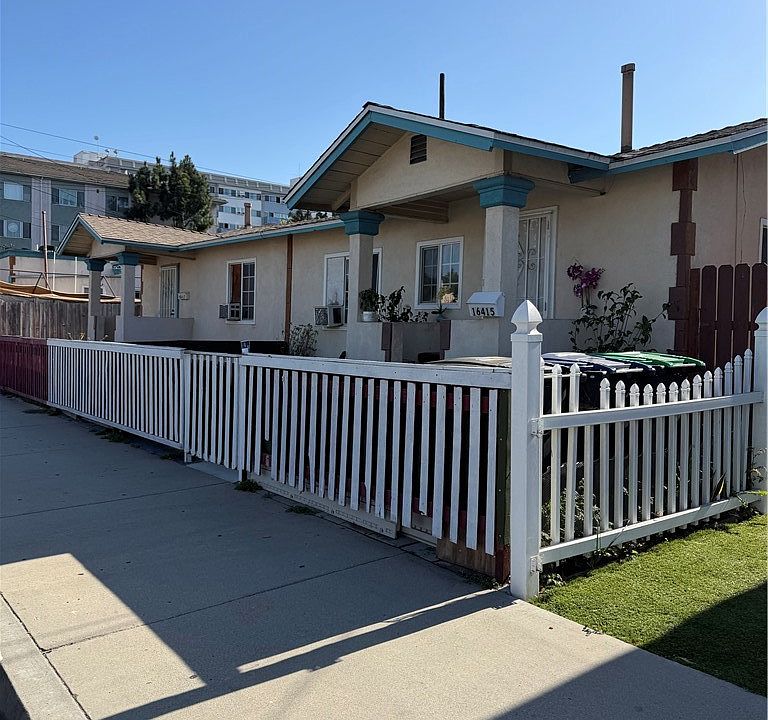 1st image of 16415 Ardmore Ave #3
