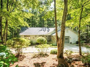 14 Channel Ln, Salem, SC 29676