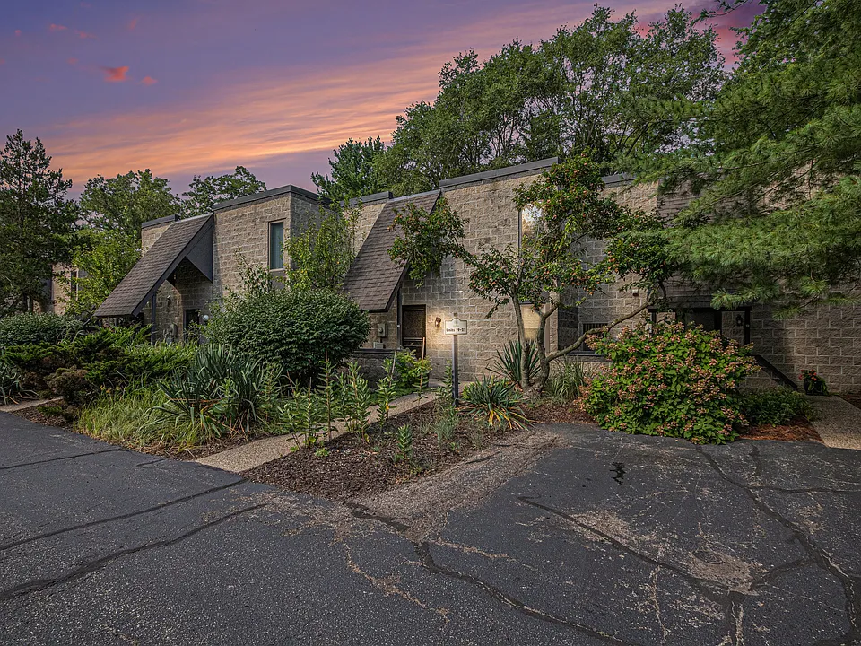 Karwick Glen Drive Michigan City In