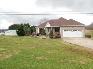 883 Kendall Rd, Minford, OH 45653