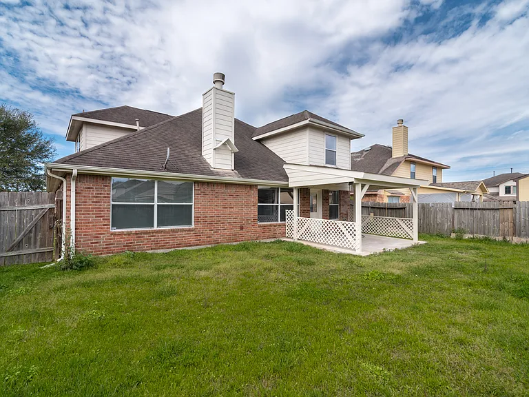 2707 Troy Dr — Photo 9