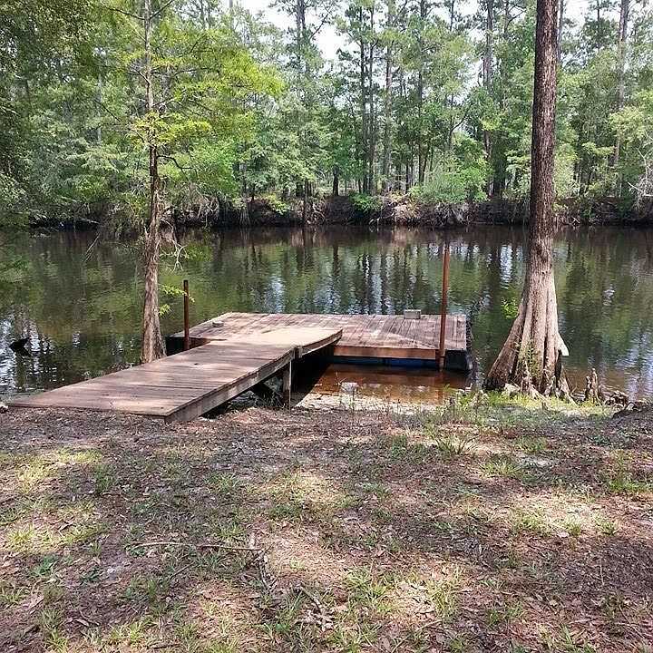 1st image of 257 Waccamaw River Dr
