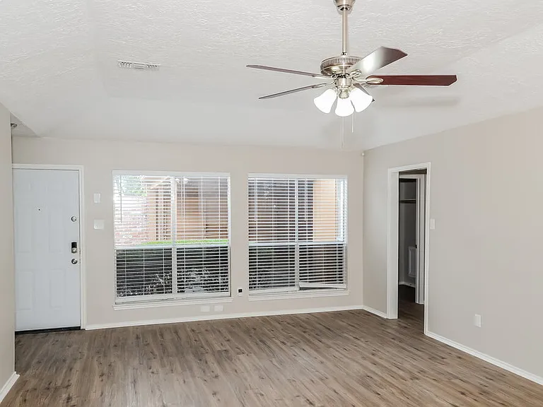 6926 Bullinger Dr — Photo 4