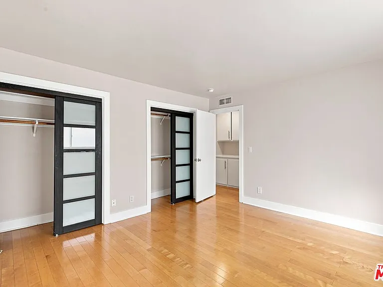 3131 S Canfield Ave #107 — Photo 10