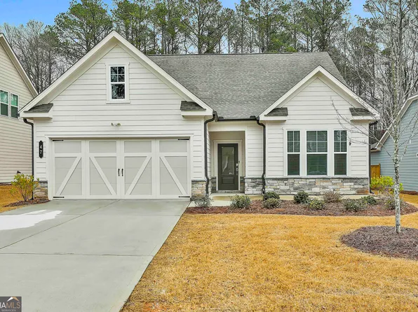 47 Airmont Dr, Sharpsburg, GA 30277