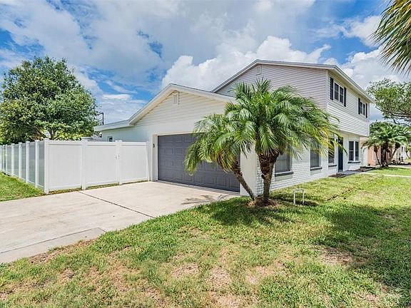 2nd image of 4803 Wynwood Dr