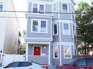 304 Spruce St, Chelsea, MA 02150