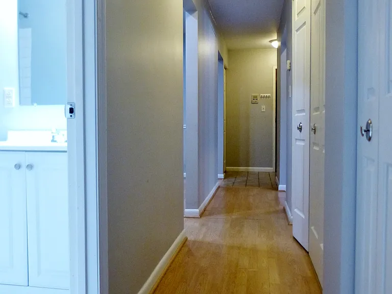 200 E West St #1 — Photo 14