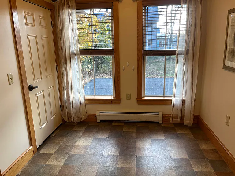 12 Highland Ave — Photo 9