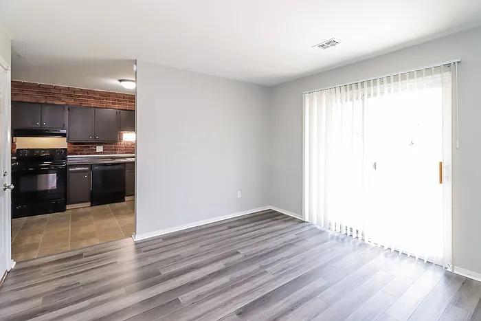2372 Bluelark Dr — Photo 4