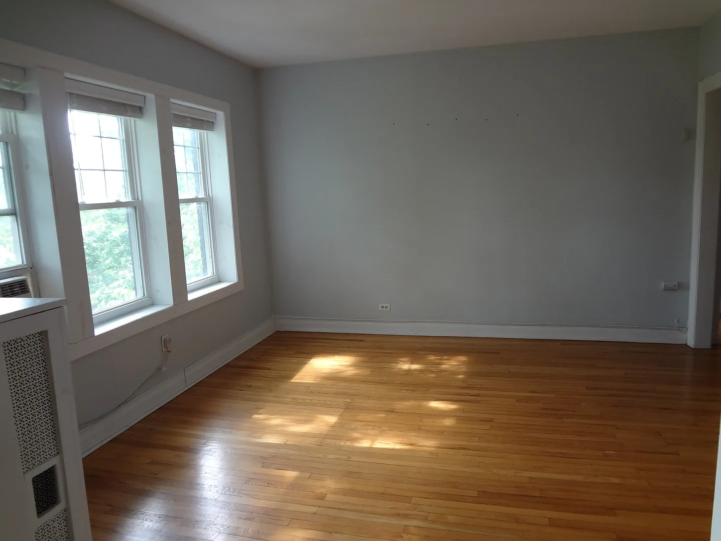 2 bed, $2,300 — Photo 3