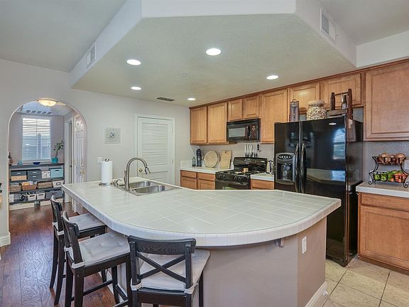 4th image of 12400 Fair Oaks Blvd APT 121