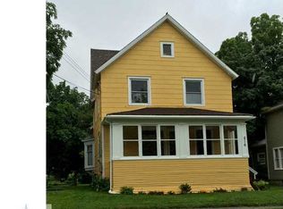 216 Jones St, Lansing, MI 48912