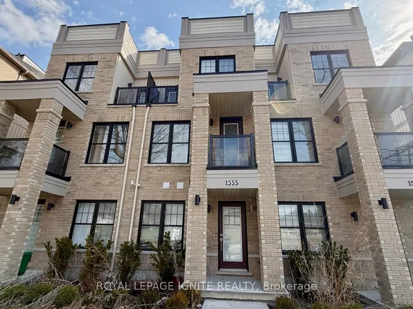 1555 Green Rd, Clarington, ON L1C 7E5