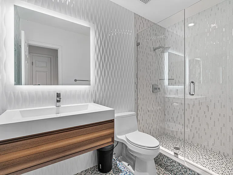 1124 Highland Beach Dr #2 — Photo 15