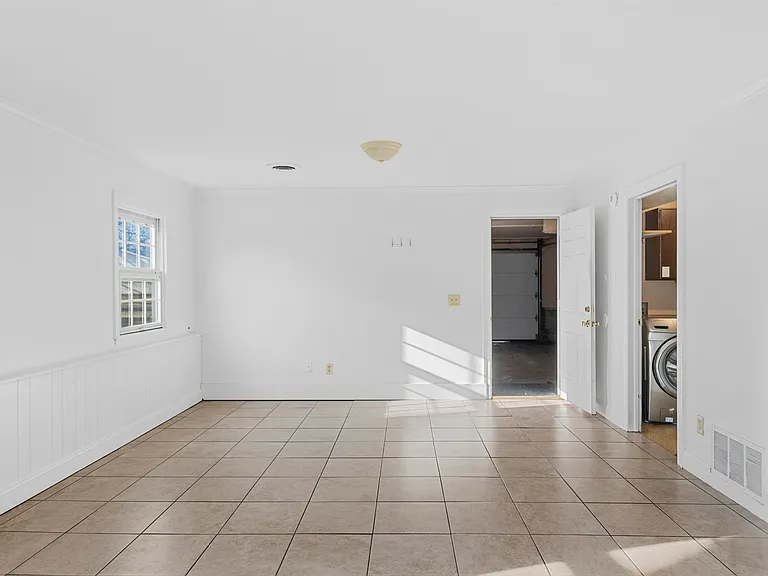 1903 Sumac Dr — Photo 13