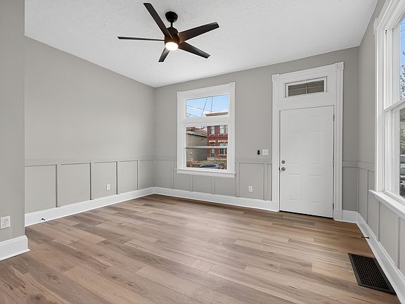 3rd image of 24 Butler St