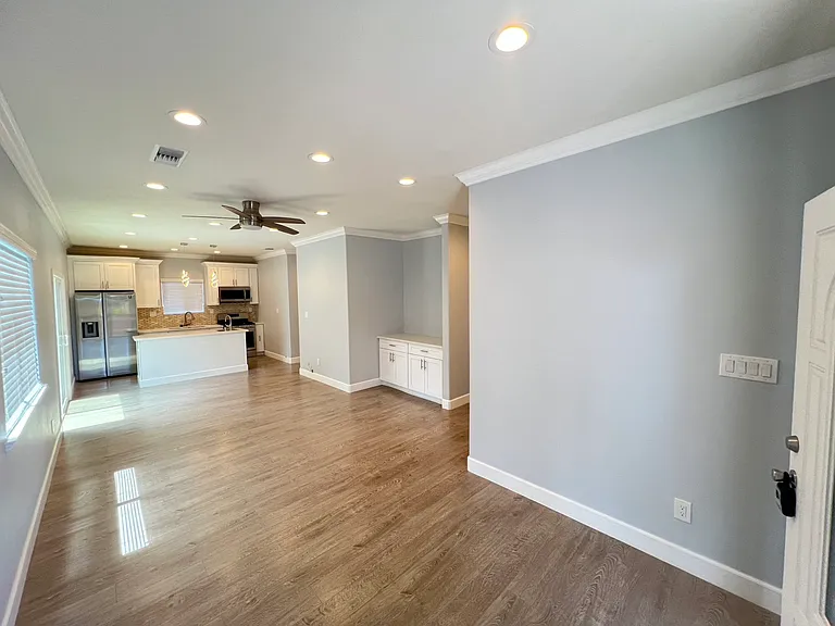 13727 La Cuarta St — Photo 4
