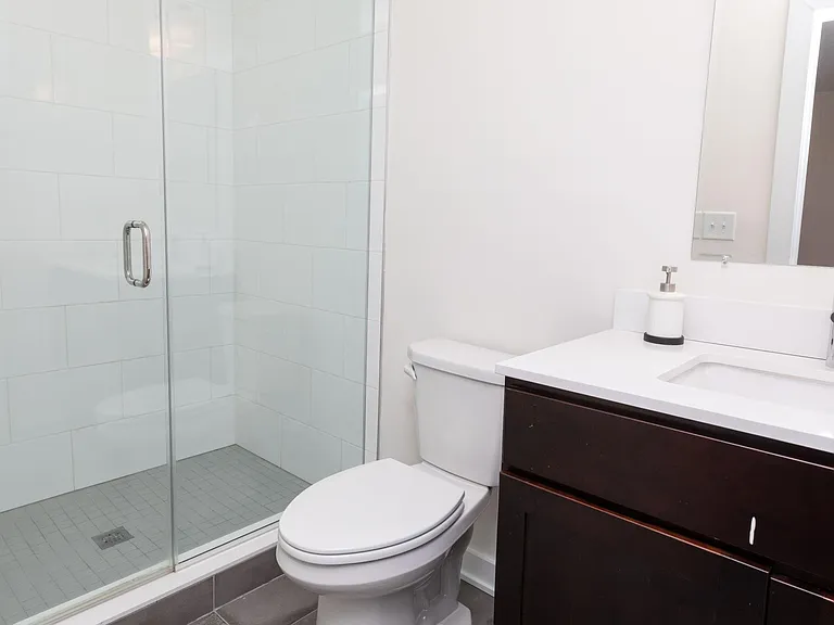 962 N 8th St #8 — Photo 15